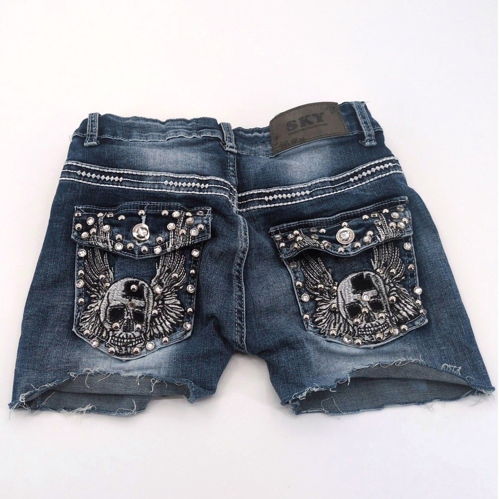 Sky Brand Y2K Rhinestone Skull Wings Denim Shorts Size 7 Bling Flap Pocket Goth